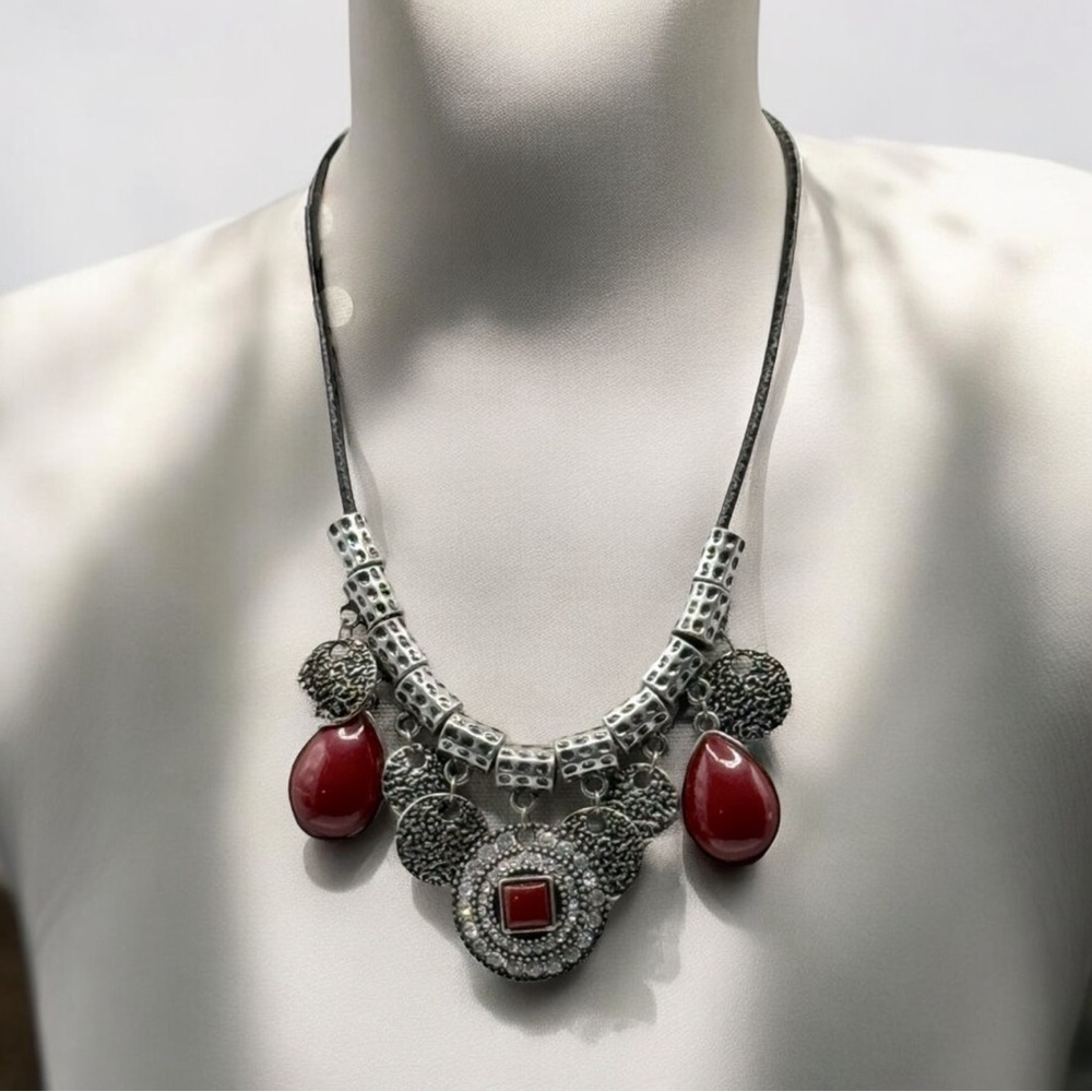 Vintage Premier Designs Red Bib Necklace 16” + 4”‎ Extension